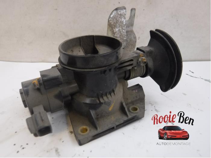 Gebruikte Gasklephuis Toyota Aygo (B10) 1.0 12V VVT-i Prijs € 30,00 Margeregeling aangeboden door Rooie Ben autodemontage
