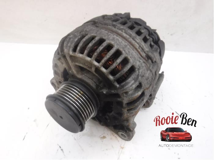 Gebruikte Dynamo Volkswagen Polo IV (9N1/2/3) 1.4 TDI 75 Prijs € 25,00 Margeregeling aangeboden door Rooie Ben autodemontage