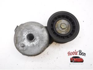 Gebruikte Spanrol Multiriem Chevrolet Suburban 5.7 V8 4x4 Prijs € 15,00 Margeregeling aangeboden door Rooie Ben autodemontage