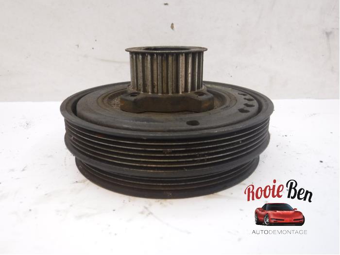 Gebruikte Krukas Poelie Chrysler Voyager/Grand Voyager (RG/RS) 2.5 CRD 16V Prijs € 25,00 Margeregeling aangeboden door Rooie Ben autodemontage