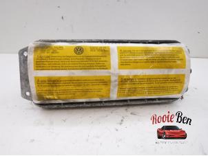 Gebruikte Airbag rechts (Dashboard) Volkswagen Touran (1T1/T2) 1.9 TDI 105 Euro 3 Prijs € 40,00 Margeregeling aangeboden door Rooie Ben autodemontage