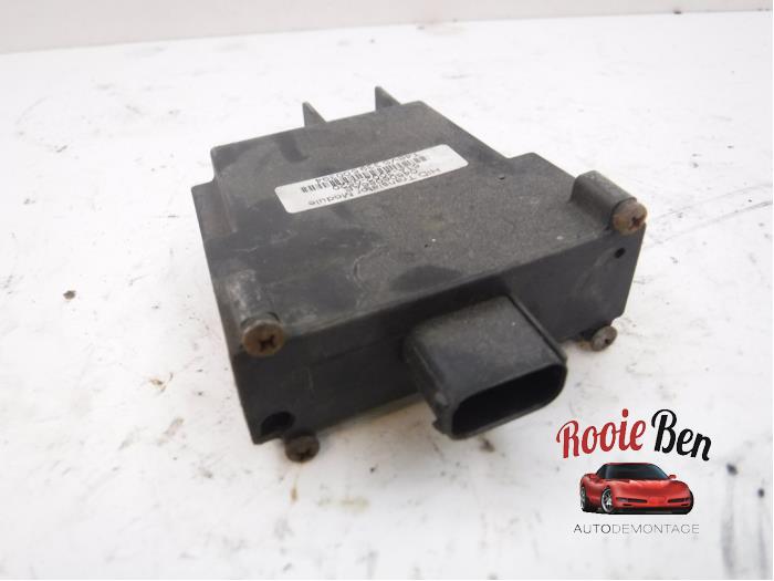 Gebruikte Module Verlichting Chrysler 300 C 2.7 V6 24V Prijs € 50,00 Margeregeling aangeboden door Rooie Ben autodemontage