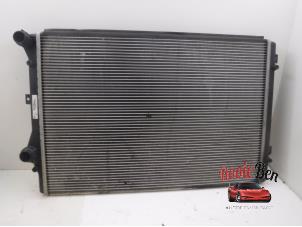 Gebruikte Radiateur Volkswagen Touran (1T1/T2) 1.9 TDI 105 Euro 3 Prijs € 25,00 Margeregeling aangeboden door Rooie Ben autodemontage