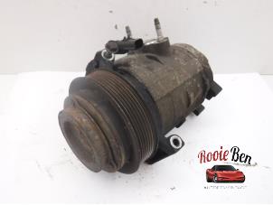 Gebruikte Pomp Airco Jeep Commander (XK) 3.0 CRD Prijs € 75,00 Margeregeling aangeboden door Rooie Ben autodemontage