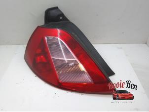 Gebruikte Achterlicht links Renault Megane II (BM/CM) 1.5 dCi 100 Prijs € 15,00 Margeregeling aangeboden door Rooie Ben autodemontage