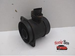 Gebruikte Luchtmassameter Cadillac CTS I 3.6 V6 24V Prijs op aanvraag aangeboden door Rooie Ben autodemontage