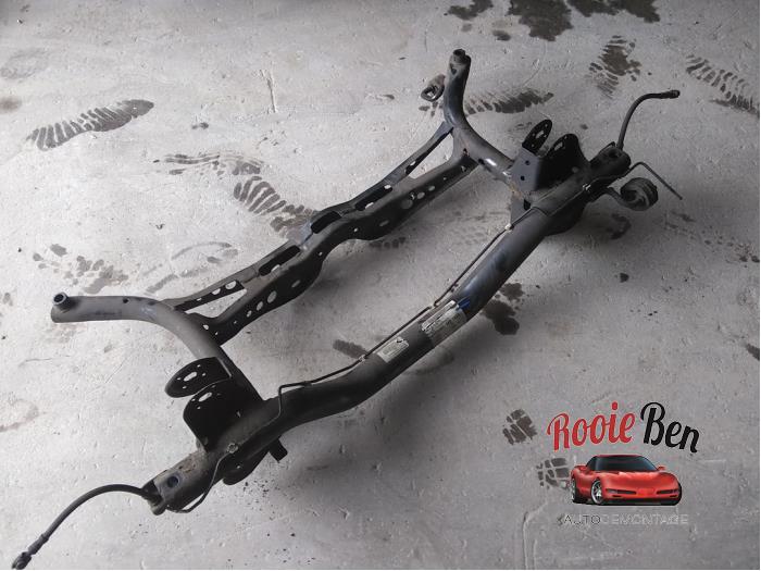 Gebruikte Subframe Volkswagen Touran (1T3) 2.0 TDI 16V 140 Prijs € 50,00 Margeregeling aangeboden door Rooie Ben autodemontage
