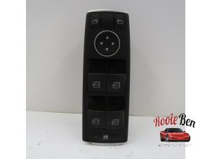 Gebruikte Combischakelaar ramen Mercedes A (W176) 2.2 A-220 d 16V Prijs € 20,00 Margeregeling aangeboden door Rooie Ben autodemontage