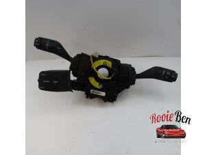 Gebruikte Licht + Raw Schakelaar Ford Focus 2 Wagon 1.6 TDCi 16V 110 Prijs € 15,00 Margeregeling aangeboden door Rooie Ben autodemontage