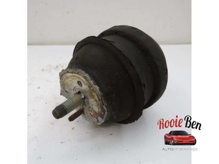Gebruikte Motorrubber Cadillac CTS I 3.6 V6 24V Prijs € 25,00 Margeregeling aangeboden door Rooie Ben autodemontage