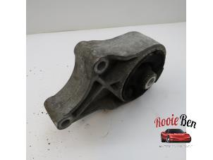 Gebruikte Motorrubber Saab 9-3 Sport Estate (YS3F) 1.9 TTiD 16V 130 Prijs € 20,00 Margeregeling aangeboden door Rooie Ben autodemontage