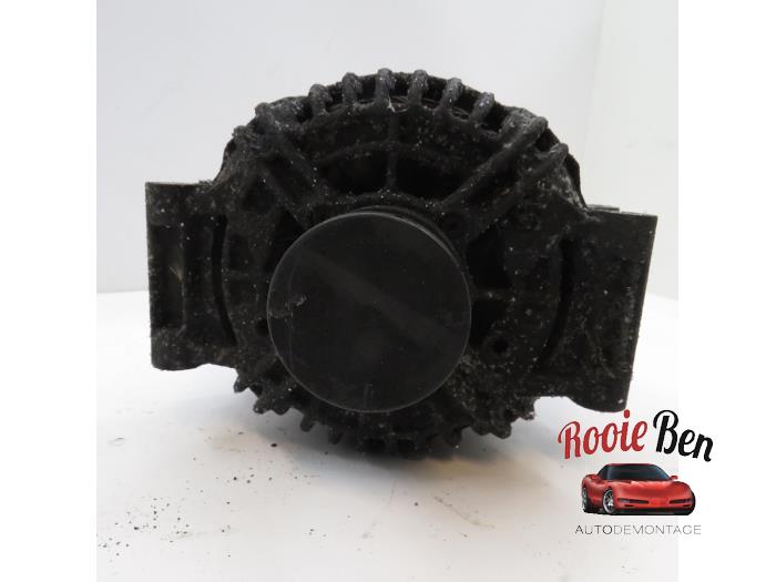 Dynamo van een Chrysler PT Cruiser 2.2 CRD 16V 2004