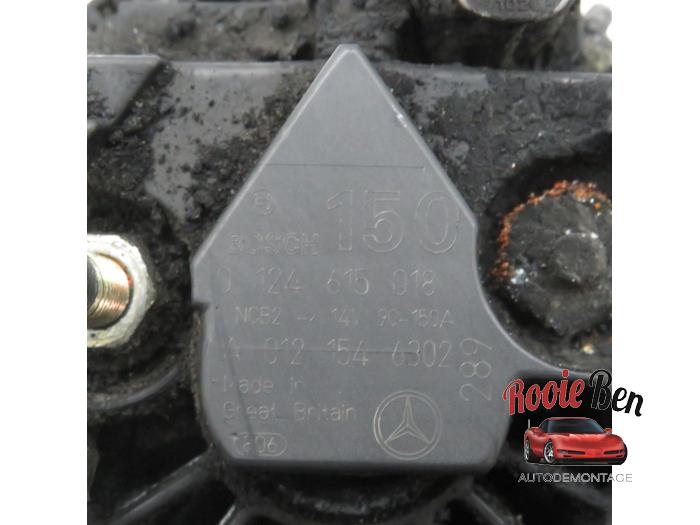 Dynamo van een Chrysler PT Cruiser 2.2 CRD 16V 2004