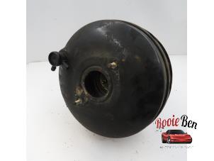 Gebruikte Rembooster Dodge Ram 1500 (DR/DH/D1/DC/DM) 5.7 V8 Hemi 1500 4x2 Prijs op aanvraag aangeboden door Rooie Ben autodemontage