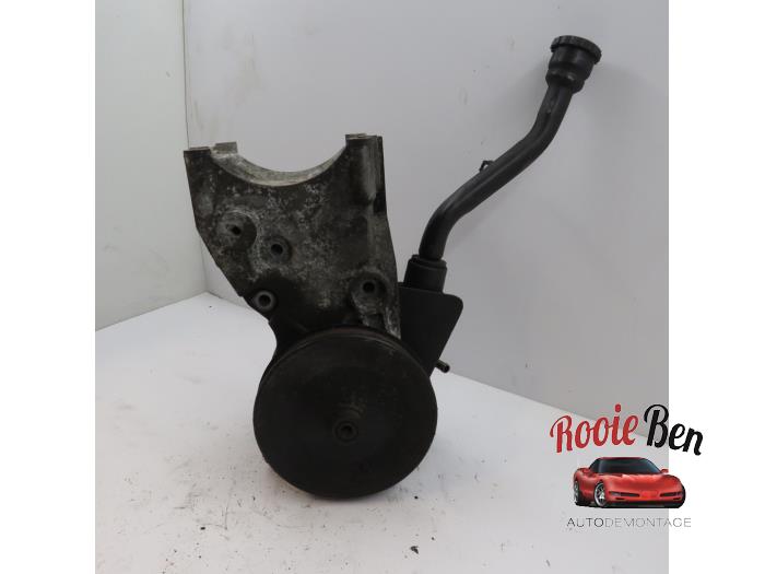 Gebruikte Servopomp Chevrolet Blazer 4.3 ZR2/Mid/S10 4x4 Prijs € 75,00 Margeregeling aangeboden door Rooie Ben autodemontage