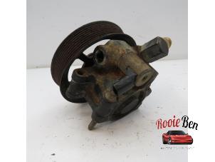 Gebruikte Stuurbekrachtiging Pomp Ford Usa E-Serie 7.3 E350D Turbo Regular/Super Prijs € 75,00 Margeregeling aangeboden door Rooie Ben autodemontage