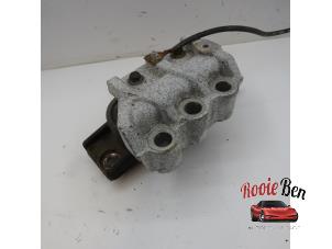 Gebruikte Motorrubber Dodge Journey 2.4 16V Prijs € 25,00 Margeregeling aangeboden door Rooie Ben autodemontage