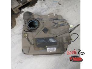 Gebruikte Brandstoftank Mazda 3 Sport (BK) 1.6i 16V Prijs € 50,00 Margeregeling aangeboden door Rooie Ben autodemontage