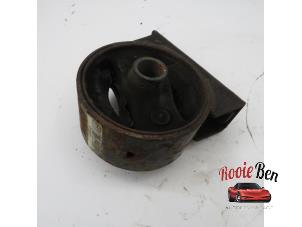 Gebruikte Motorrubber Jeep Compass I (MK49) 2.4 16V 4x2 Prijs € 50,00 Margeregeling aangeboden door Rooie Ben autodemontage