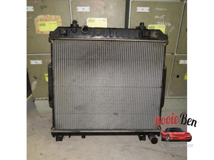 Gebruikte Radiateur Jeep Grand Cherokee (WG/WJ) 2.7 CRD 20V Prijs € 100,00 Margeregeling aangeboden door Rooie Ben autodemontage