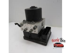 Gebruikte ABS Pomp Opel Astra H SW (L35) 1.8 16V Prijs € 100,00 Margeregeling aangeboden door Rooie Ben autodemontage