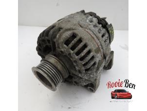 Gebruikte Alternator Opel Astra H (L48) 1.6 16V Twinport Prijs € 25,00 Margeregeling aangeboden door Rooie Ben autodemontage