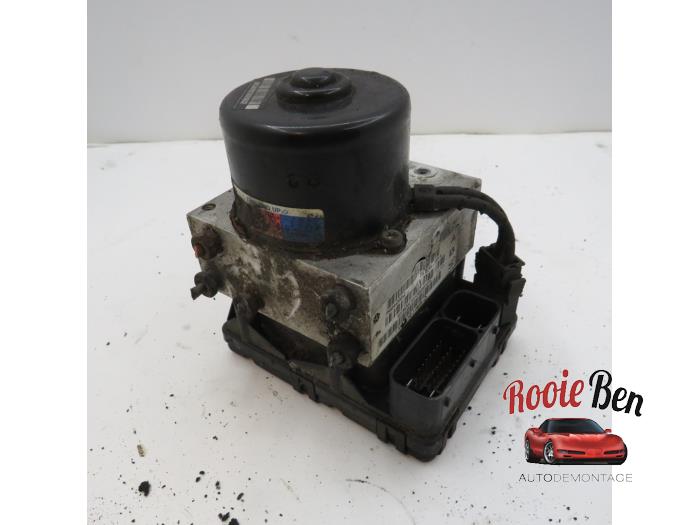 Gebruikte ABS Pomp Jeep Grand Cherokee (WG/WJ) 2.7 CRD 20V Prijs € 200,00 Margeregeling aangeboden door Rooie Ben autodemontage