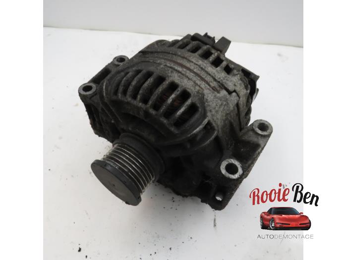Gebruikte Dynamo Jeep Grand Cherokee (WG/WJ) 2.7 CRD 20V Prijs € 50,00 Margeregeling aangeboden door Rooie Ben autodemontage