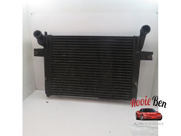 Gebruikte Intercooler Jeep Grand Cherokee (WG/WJ) 2.7 CRD 20V Prijs € 50,00 Margeregeling aangeboden door Rooie Ben autodemontage