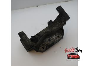 Motorsteun van een Fiat Punto Evo (199) 1.3 JTD Multijet 85 16V Euro 5 2010