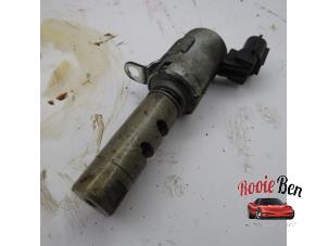 Gebruikte Nokkenas Verstelling Dodge Caliber 1.8 16V Prijs op aanvraag aangeboden door Rooie Ben autodemontage