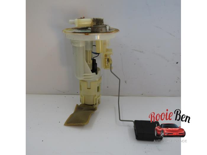 Gebruikte Benzinepomp Daihatsu YRV (M2) 1.3 16V DVVT Prijs € 25,00 Margeregeling aangeboden door Rooie Ben autodemontage