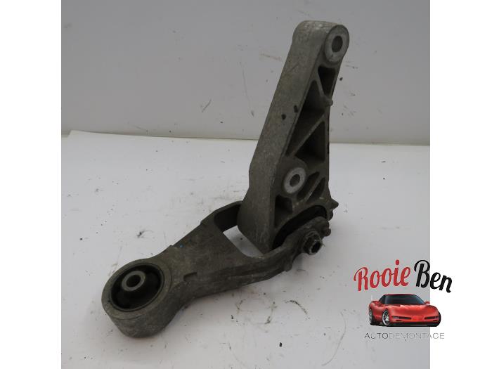 Gebruikte Motorrubber Opel Combo (Corsa C) 1.3 CDTI 16V Prijs € 25,00 Margeregeling aangeboden door Rooie Ben autodemontage