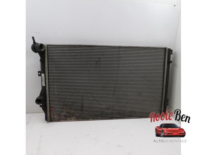Gebruikte Radiateur Volkswagen Golf V (1K1) 1.9 TDI Prijs € 25,00 Margeregeling aangeboden door Rooie Ben autodemontage