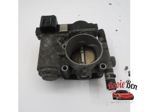 Gebruikte Gasklephuis Opel Zafira (M75) 1.6 16V Prijs € 40,00 Margeregeling aangeboden door Rooie Ben autodemontage