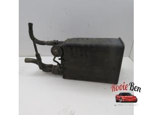 Gebruikte Koolstoffilter Toyota Tundra (K3/K4) 4.7 V8 32V 4WD Prijs op aanvraag aangeboden door Rooie Ben autodemontage