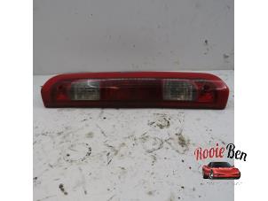 Gebruikte Extra Remlicht midden Dodge Ram 1500 (DR/DH/D1/DC/DM) 5.7 V8 Hemi 1500 4x2 Prijs op aanvraag aangeboden door Rooie Ben autodemontage