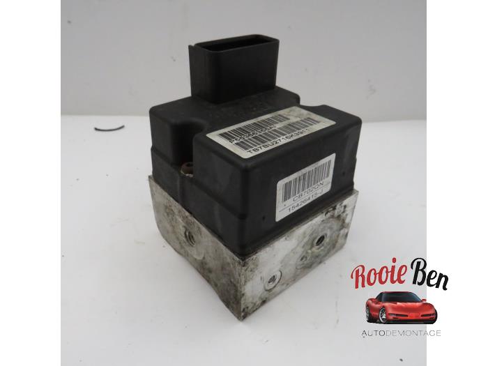 Gebruikte ABS Pomp Dodge Ram 3500 Standard Cab (DR/DH/D1/DC/DM) 5.7 V8 Hemi 1500 4x4 Prijs € 250,00 Margeregeling aangeboden door Rooie Ben autodemontage