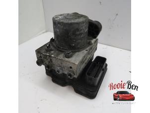 Gebruikte ABS Pomp Mercedes C (C205) C-63 S AMG 4.0 V8 Biturbo Prijs op aanvraag aangeboden door Rooie Ben autodemontage