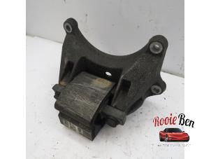 Gebruikte Motorsteun Mercedes C (C205) C-63 S AMG 4.0 V8 Biturbo Prijs op aanvraag aangeboden door Rooie Ben autodemontage