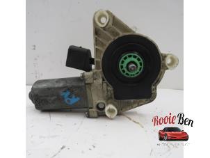 Gebruikte Motor electrisch raam Mercedes C (C205) C-63 S AMG 4.0 V8 Biturbo Prijs € 25,00 Margeregeling aangeboden door Rooie Ben autodemontage