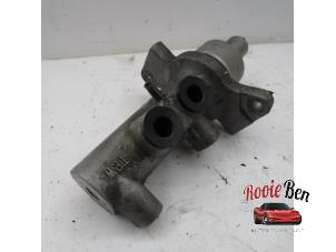 Gebruikte Hoofdremcilinder Dodge Ram 3500 Standard Cab (DR/DH/D1/DC/DM) 8.3 1500 SRT-10 Crew Cab Prijs op aanvraag aangeboden door Rooie Ben autodemontage