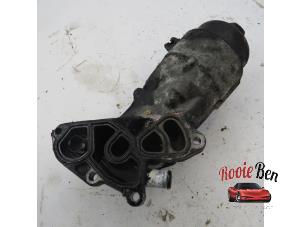 Gebruikte Oliefilterhuis Ford Focus 2 1.6 TDCi 16V 90 Prijs € 50,00 Margeregeling aangeboden door Rooie Ben autodemontage