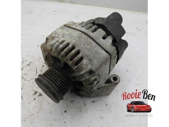 Dynamo van een Lancia Musa 1.3 JTD Multijet 90 2007