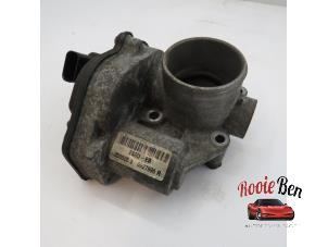 Gebruikte Gasklephuis Ford Fiesta 5 (JD/JH) 1.4 16V Prijs € 25,00 Margeregeling aangeboden door Rooie Ben autodemontage