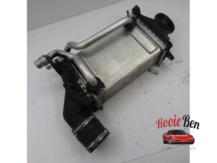 Gebruikte Intercooler Mercedes GLC (X253) 2.0 300 16V 4-Matic Prijs € 150,00 Margeregeling aangeboden door Rooie Ben autodemontage