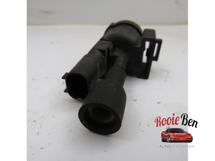 Turbodruk sensor van een Mercedes-Benz GLC (X253) 2.0 300 16V 4-Matic 2016