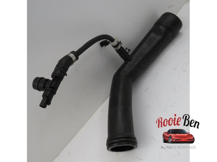 Gebruikte Intercooler Buis Mercedes GLC (X253) 2.0 300 16V 4-Matic Prijs € 50,00 Margeregeling aangeboden door Rooie Ben autodemontage