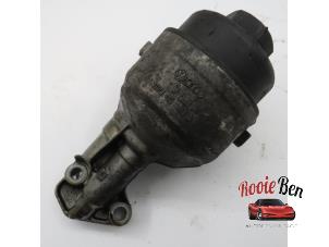 Gebruikte Oliefilterhuis Volkswagen Fox (5Z) 1.2 Kat. Prijs € 50,00 Margeregeling aangeboden door Rooie Ben autodemontage