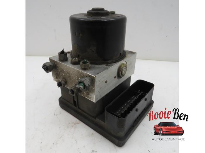 Gebruikte ABS Pomp Citroen C5 II Berline (RC) 2.0 HDiF 16V Prijs € 50,00 Margeregeling aangeboden door Rooie Ben autodemontage